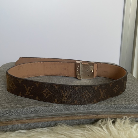 Vintage Louis Vuitton belt - Picture 3 of 9